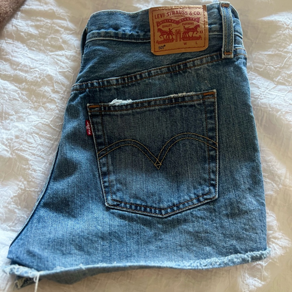 levi jeans